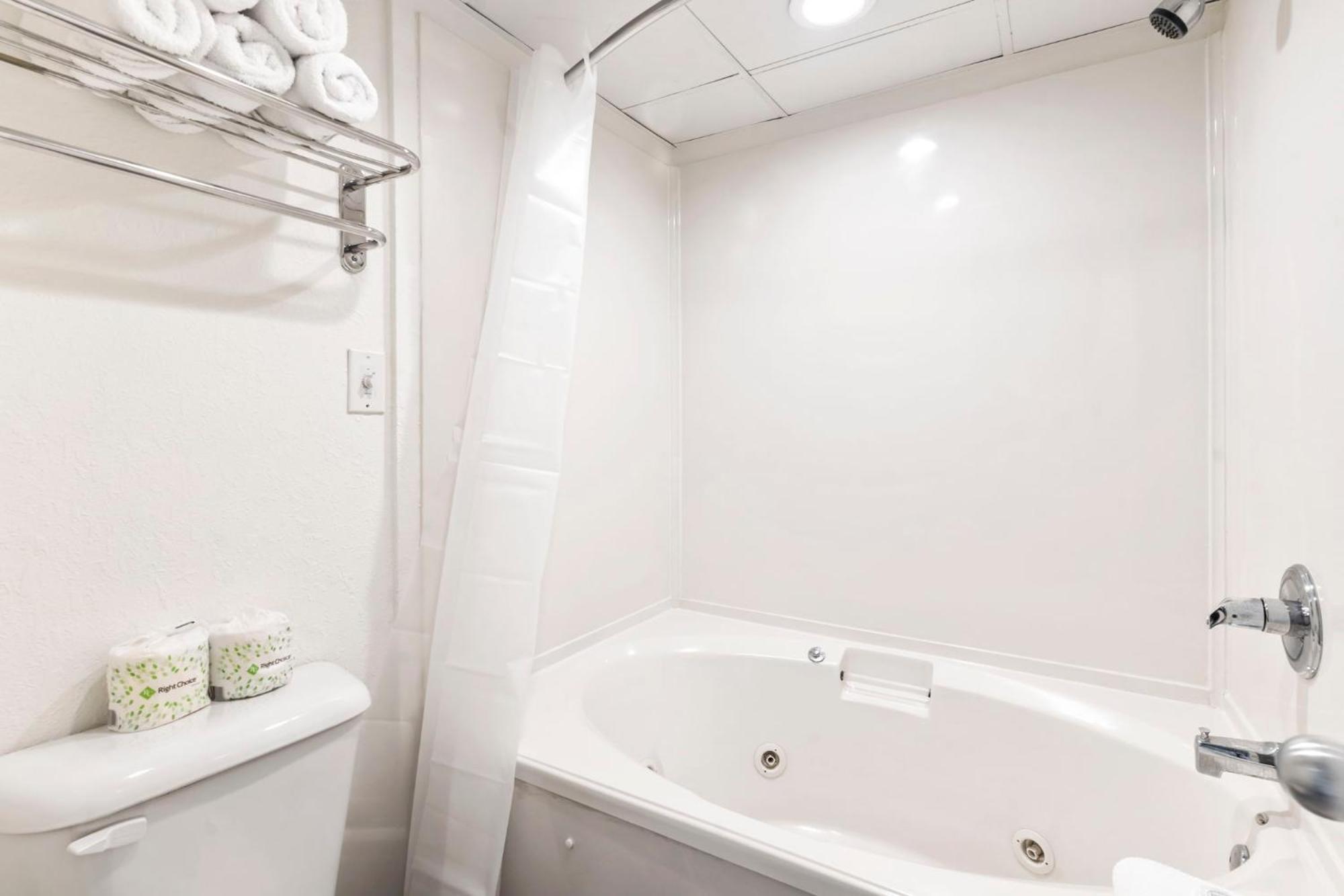 מירטל ביץ' Recently Remodeled Double Queen Condo- Oceanfront Views! Boardwalk 135 מראה חיצוני תמונה